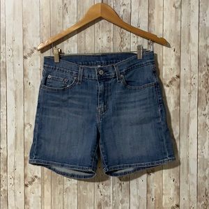 Levi Jean Shorts